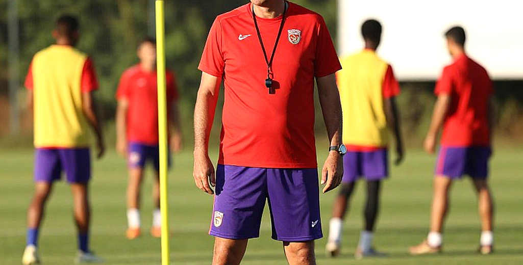 Three Changes for Saudi Arabia Against Oman: Which Flank Breaks the Block? Three Changes for Saudi Arabia Against Oman: Which Flank Breaks the Block?
