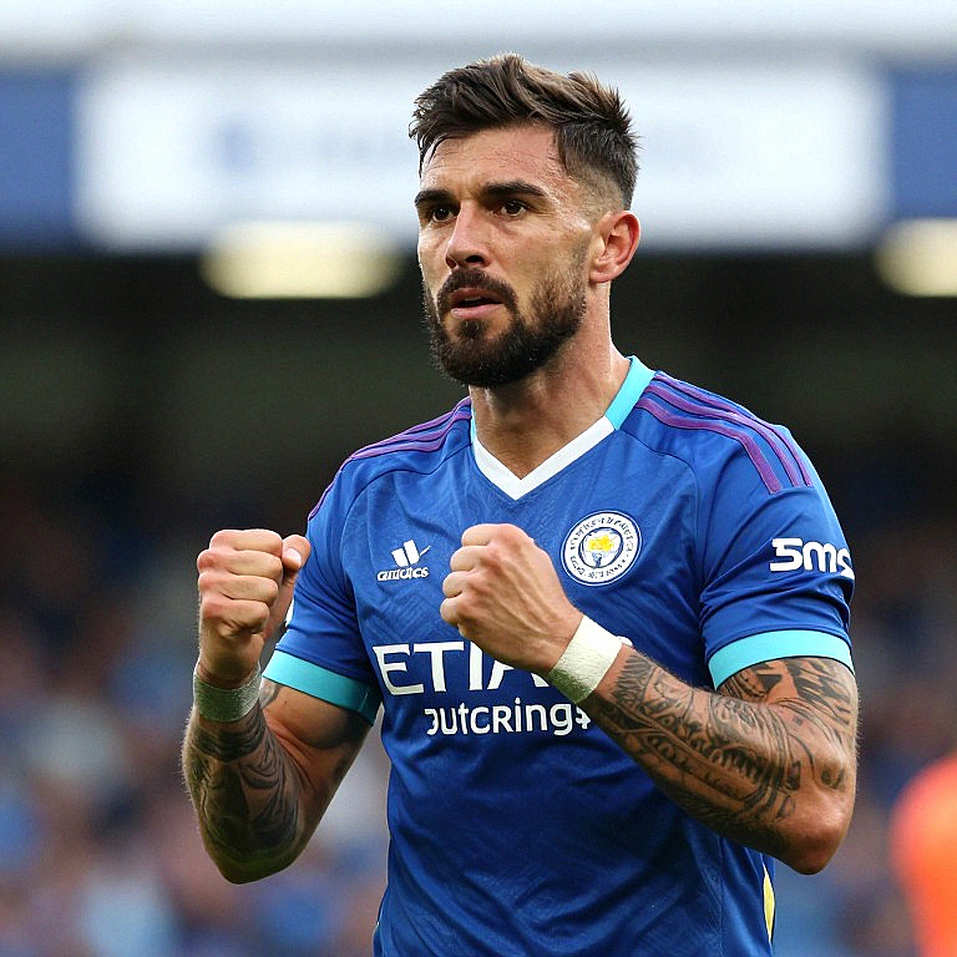 Pochettino's USMNT: The No.9 Problem and the Too-Early Spotlight on Cavan Sullivan Pochettino's USMNT: The No.9 Problem and the Too-Early Spotlight on Cavan Sullivan