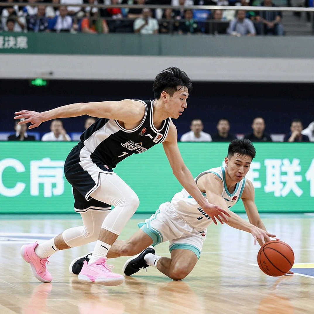 Ba suất EuroLeague cho Thổ Nhĩ Kỳ: Lời kêu gọi ngoài đường biên của một huấn luyện viên