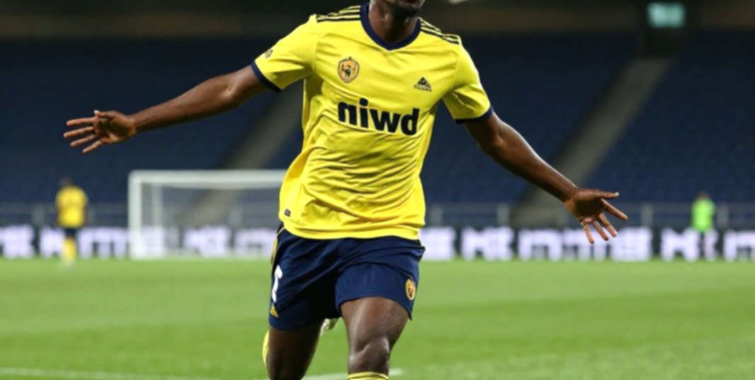 Pumas đánh rơi điểm trước Tigres: 'Chân nặng' là sự thật, nhưng là sự thật do Solari chọn kể