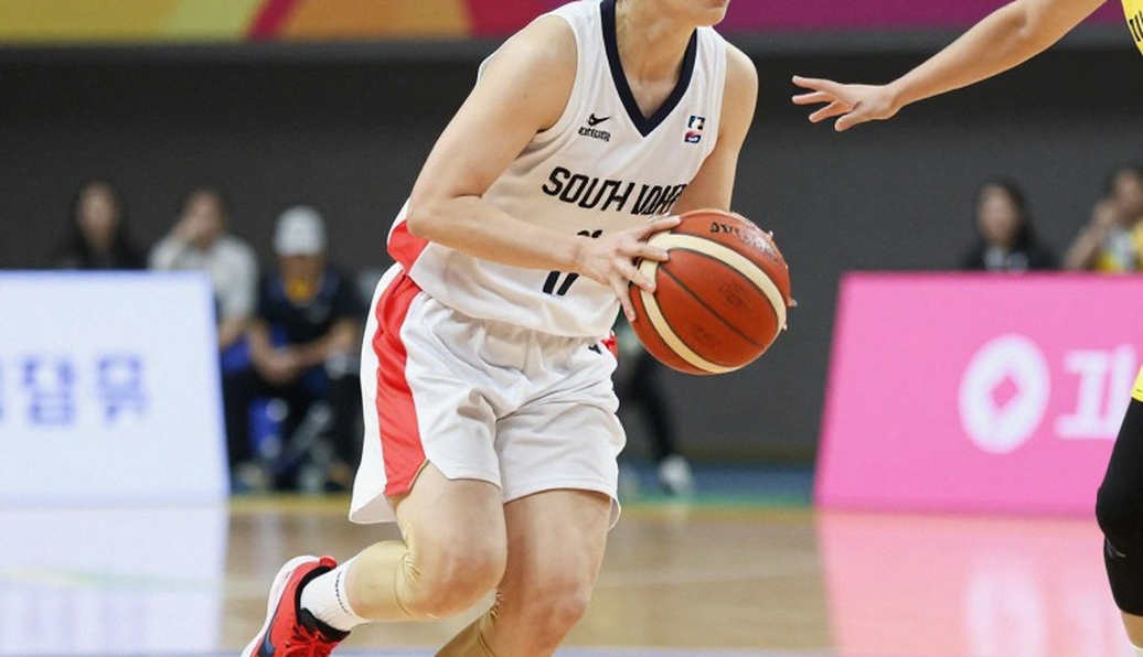 Tứ kết ASIAD 20: Việt Nam cầm hòa Trung Quốc 0-0 sau hiệp một, nhưng bài toán thể lực vẫn còn nguyên