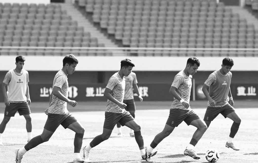 Arab Saudi khước từ hoãn Asian Cup 2027: Lịch trình, chi phí chìm và khoảng lặng chờ quyết định