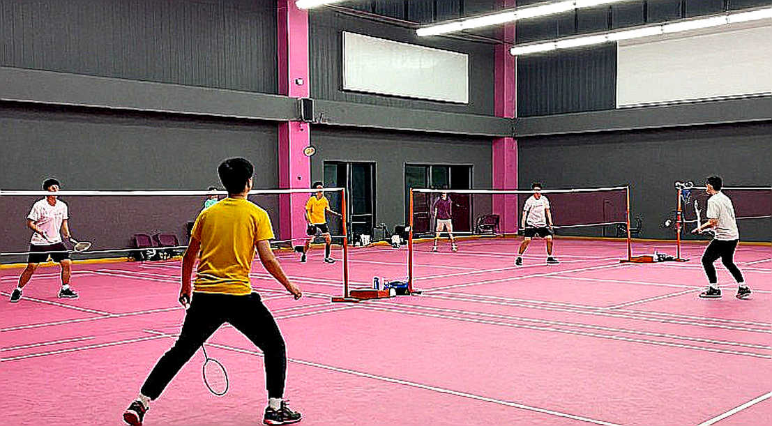 Vòng loại Vietnam Open 2026: Nguyễn Tiến Minh đánh bại Nguyễn Hoàng Thái Sơn, tay vợt 43 tuổi vẫn giữ được phong độ nhờ khai thác điểm yếu singles Vòng loại Vietnam Open 2026: Nguyễn Tiến Minh đánh bại Nguyễn Hoàng Thái Sơn, tay vợt 43 tuổi vẫn giữ được phong độ nhờ khai thác điểm yếu singles