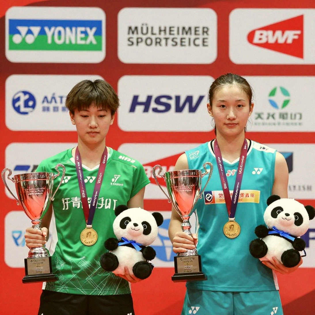 Nguyễn Thùy Linh vô địch toàn quốc lần thứ 9: Chiếc cúp trong nước và tấm gương phản chiếu khoảng trống thế hệ Nguyễn Thùy Linh vô địch toàn quốc lần thứ 9: Chiếc cúp trong nước và tấm gương phản chiếu khoảng trống thế hệ