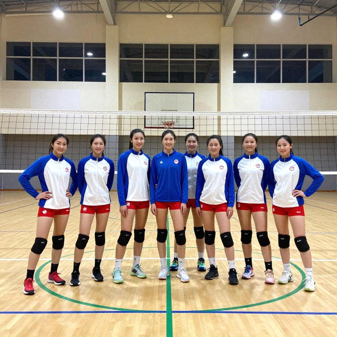 Hồ Thị Kim Dung và ngôi vô địch bóng chuyền đại học 2026: 116 đội, 150 trận, một đôi chân chưa lành