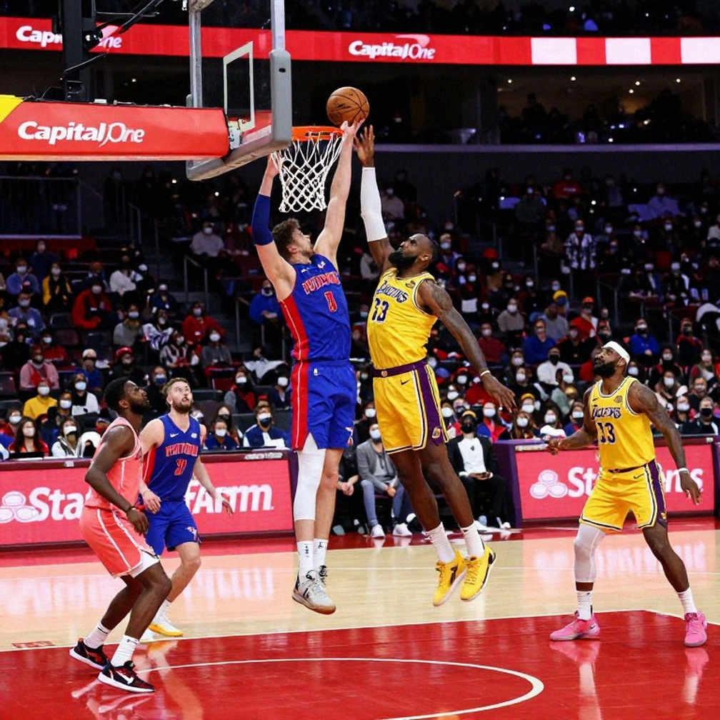 Dirk Nowitzki và Cooper Flagg: Người truyền lửa, tân binh và cú bẫy dữ liệu NBA Dirk Nowitzki và Cooper Flagg: Người truyền lửa, tân binh và cú bẫy dữ liệu NBA