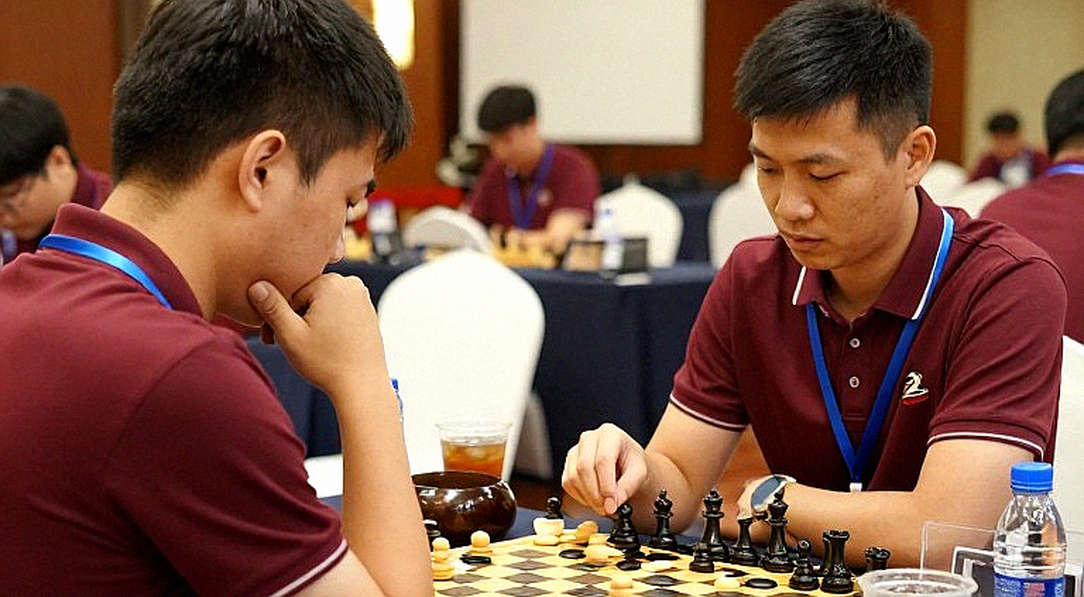 Bảng dữ liệu cờ vua trắng trơn: lỗi im lặng đắt nhất của chuỗi phân tích thể thao