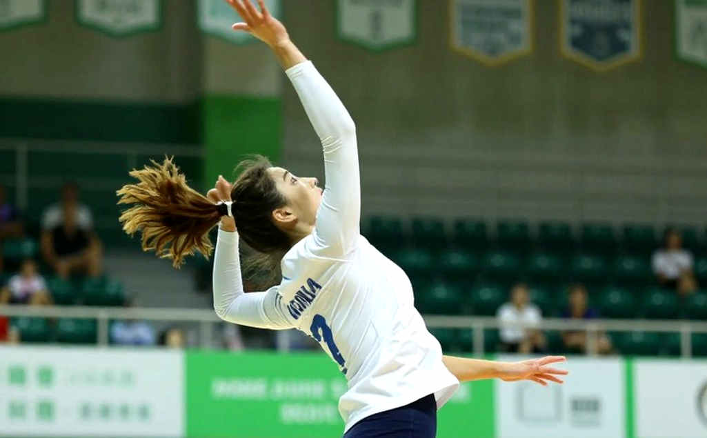 Kentucky lật ngược thế cờ trước Louisville trong trận derby top-5 đầu tiên của bóng chuyền nữ NCAA