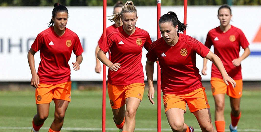 Celtic thua 4 trong 5 trận: O'Neill phòng thủ, Sutton chỉ trích, và những lỗi cá nhân không thể che giấu