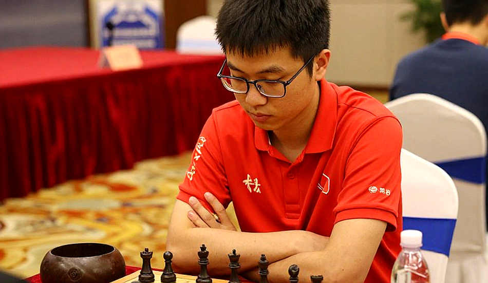 Carlsen tiết lộ: Sindarov là ứng cử viên số một, nhưng Gukesh có trần cao hơn – Cuộc chiến tâm lý tại Giải vô địch cờ vua thế giới